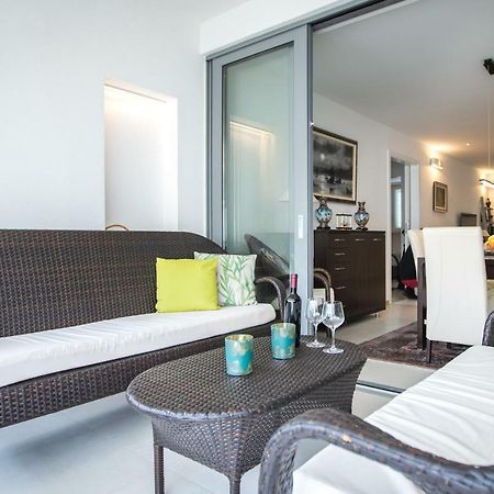 Spacious Modern Apartment Close To The Beach Dubrovnik Exterior photo
